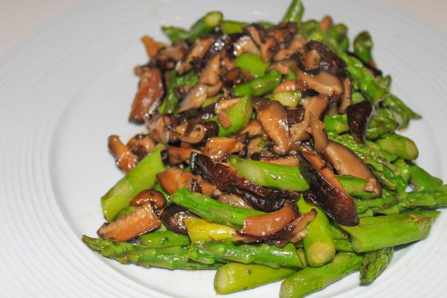 Vietnamese StirFry with Asparagus and Shiitake Mushrooms Wide Angle